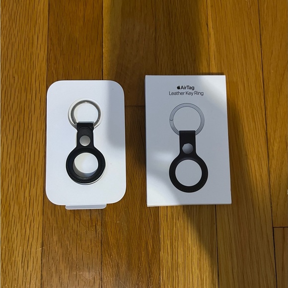 Apple AirTag FineWoven Key Ring - Picture 3 of 3